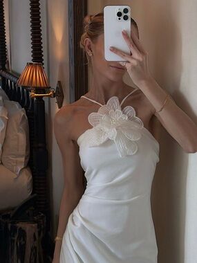 ELLIATT Janelle 3D White Midi Dress XL